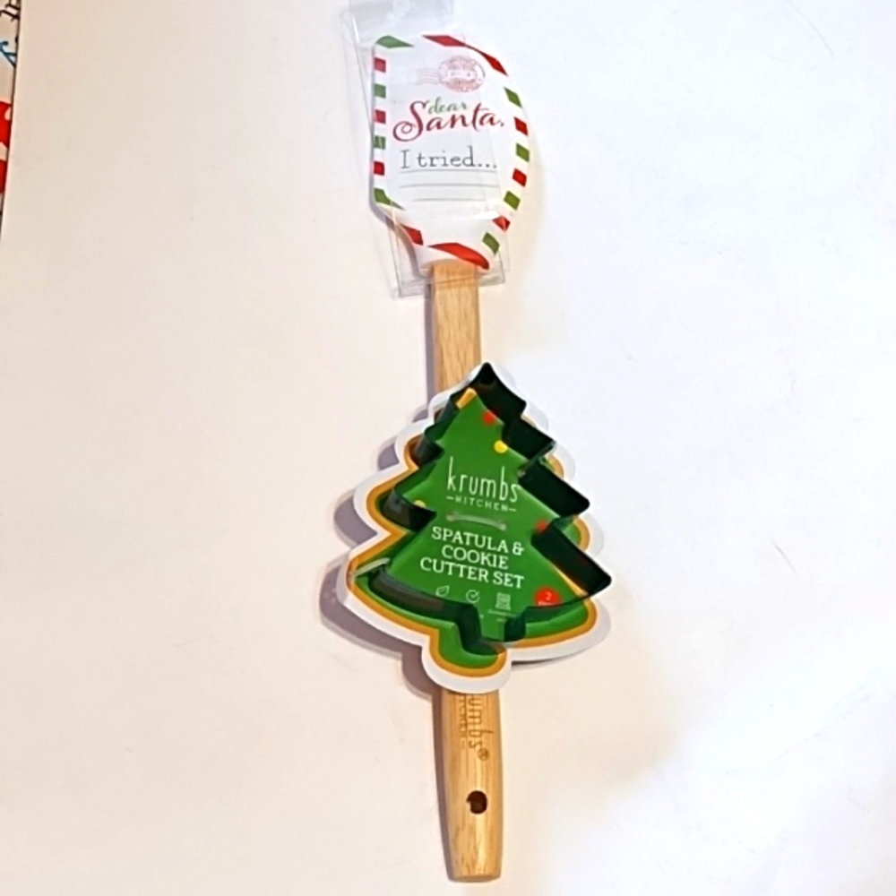 Nwt Crumbs Kitchen Spatula & Cookie Cutter Set